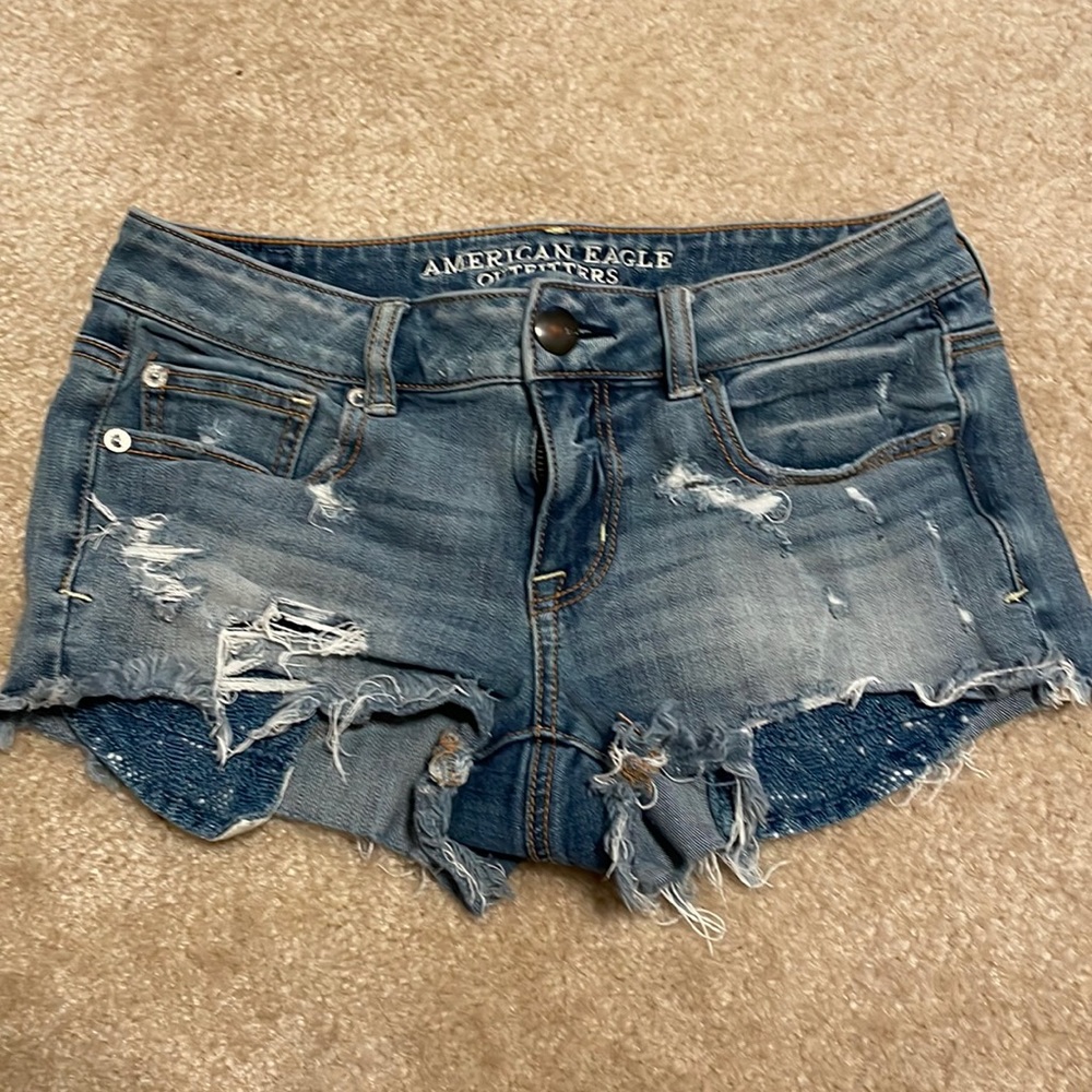 American Eagle Outfitters - Blue Ripped Jeans